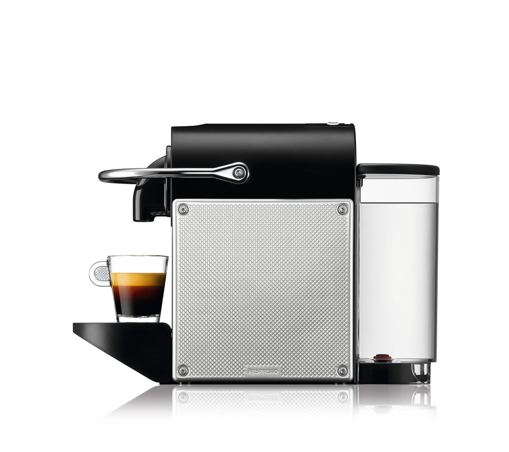 Compact Espresso Machine with 19-Bar Pump B610