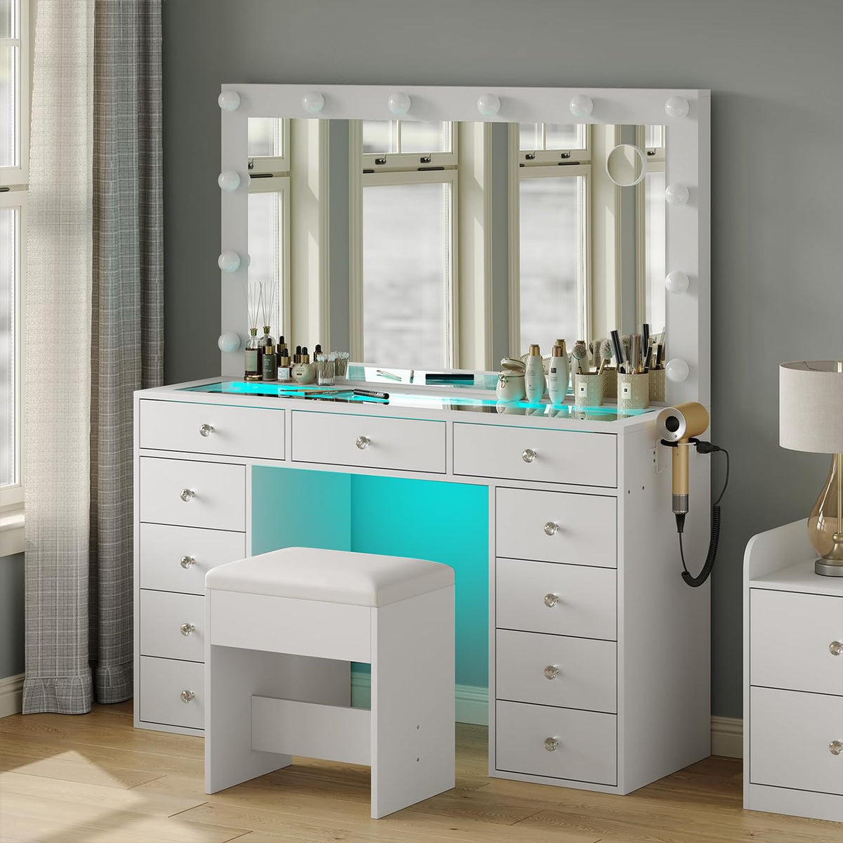 Makeup Vanity Desk with Mirror and 11 Drawers H564