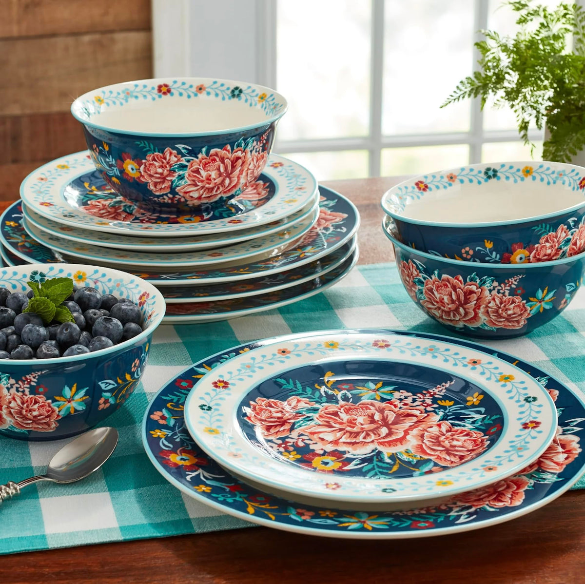 12-Piece Floral Stoneware Dinnerware Set K1748
